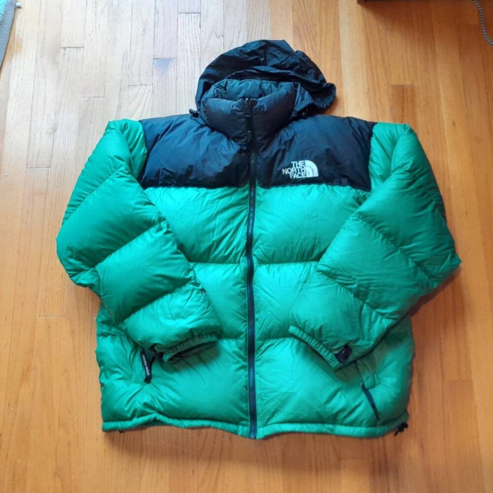 The North Face Men's Green and Black Puffer Jacket